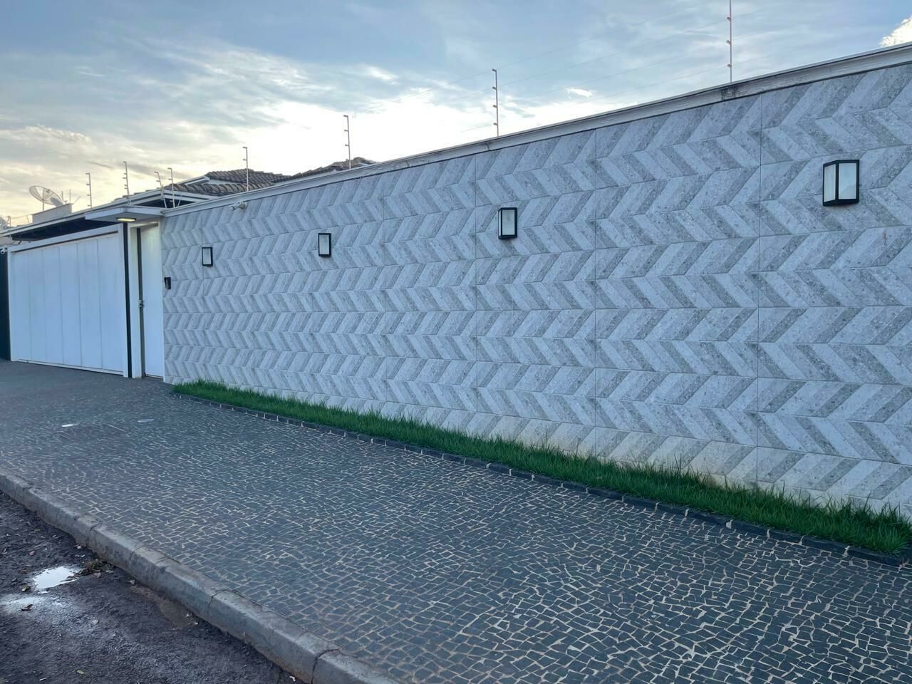Imagem do VENDA -  CASA NO SETOR JUNQUEIROZ